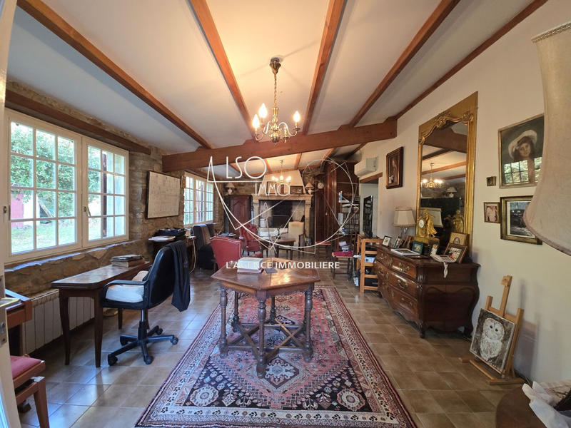 Maison ancienne - 296 m² - 8 pièces