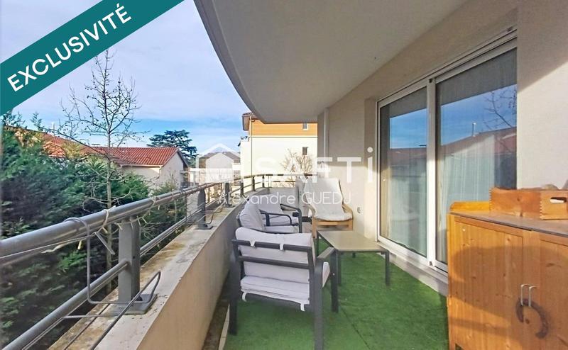 Appartement - 98 m² - 4 pièces