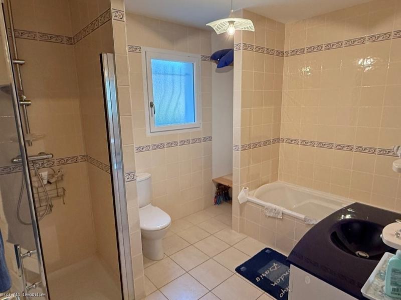 Villa - 165 m² - 6 pièces