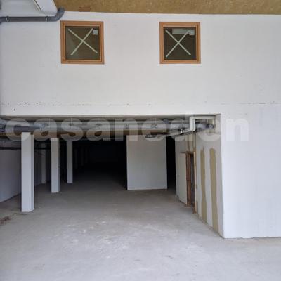 Local commercial - 433 m²