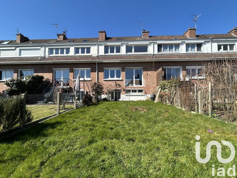 Maison - 95 m² - 4 pièces