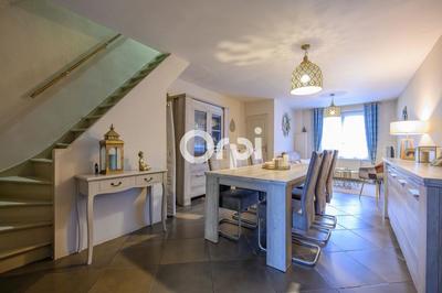 Maison - 95 m² - 5 pièces