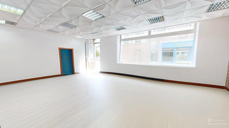 Immeuble - 143 m² - 7 pièces