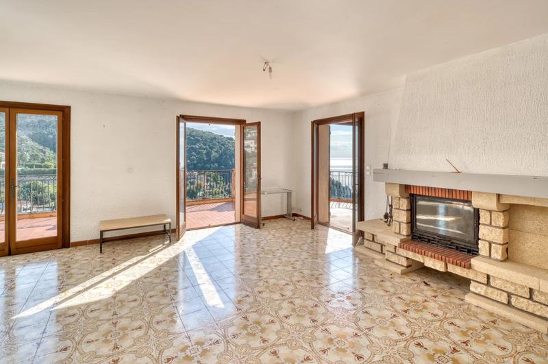 Villa - 424 m² - 12 pièces