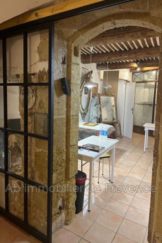 Local commercial - 2 pièces