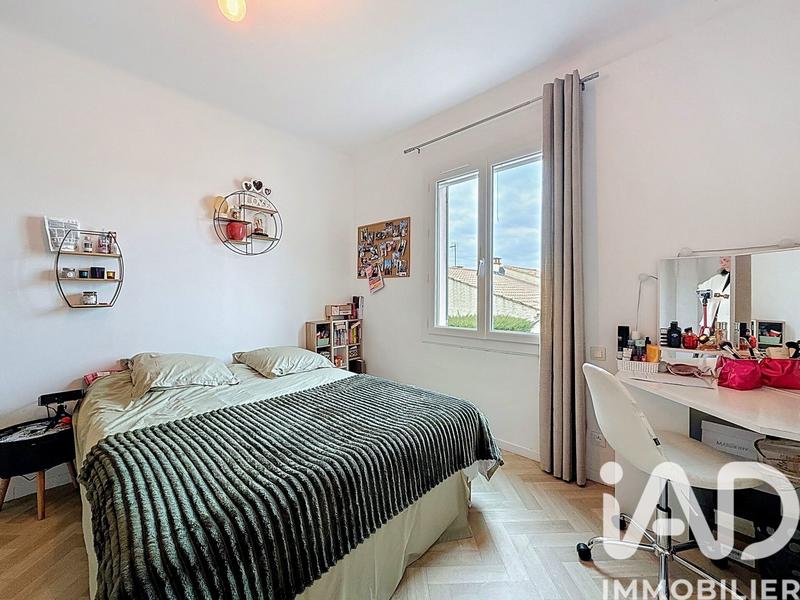 Maison - 197 m² - 8 pièces