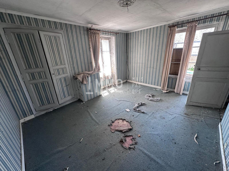 Maison - 160 m² - 5 pièces