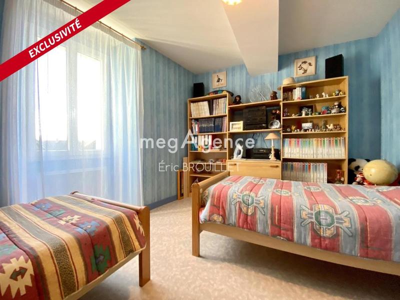 Maison - 154 m² - 9 pièces