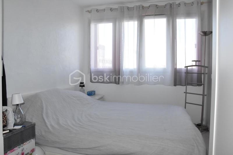 Appartement - 75 m² - 4 pièces