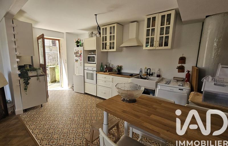 Maison de village - 220 m² - 12 pièces