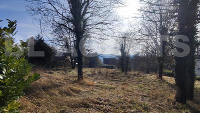 Terrain - 2 000 m²