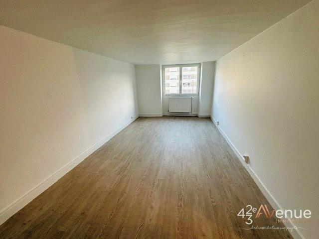 Appartement - 86 m² - 4 pièces