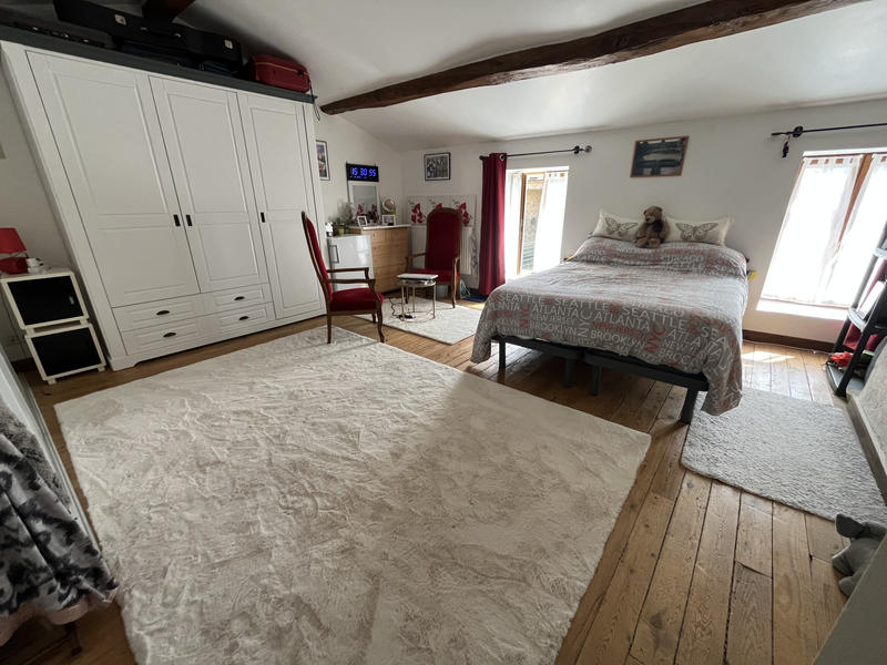 Maison - 99 m² - 3 pièces