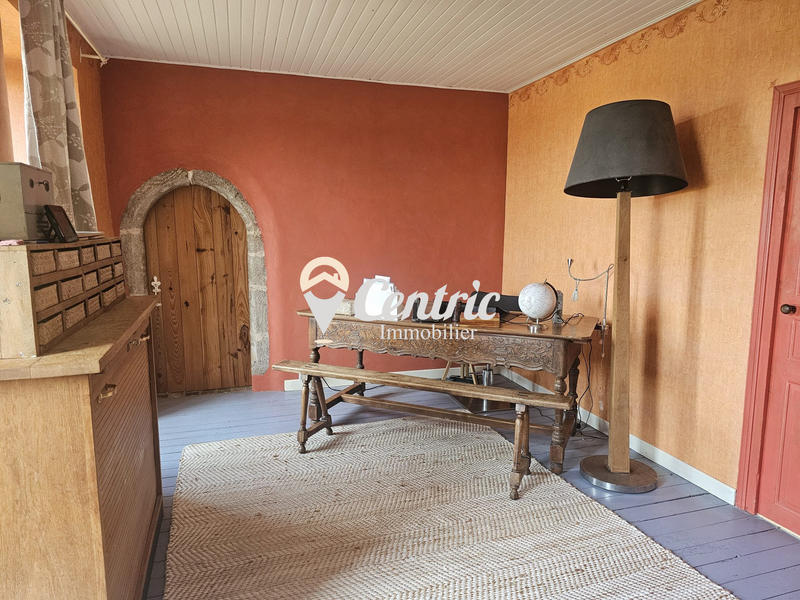 Maison ancienne - 250 m² - 8 pièces