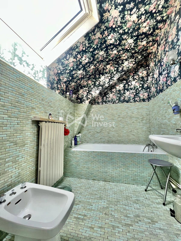 Maison - 183 m² - 7 pièces