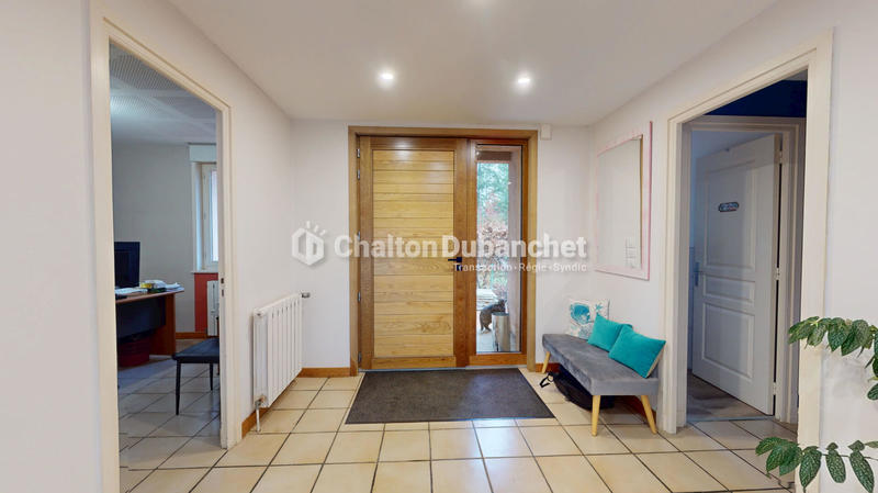 Maison - 165 m² - 6 pièces
