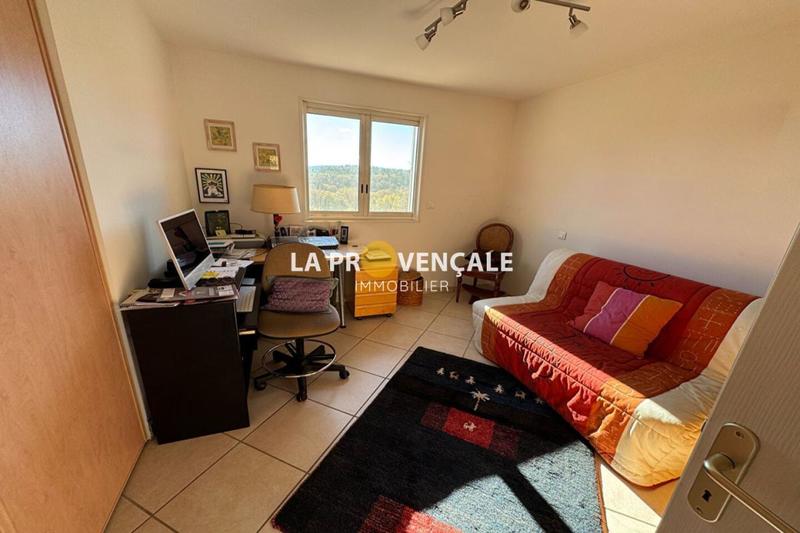 Villa - 143 m² - 5 pièces
