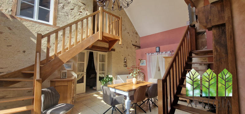 Maison ancienne - 143 m² - 8 pièces