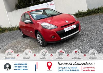Renault Clio III 1.2i 16v 75Cv Sièges chauffant 132 000Km*Véhicule Sous Garantie*Ct Révision Kit Distribution Ok*Carte Grise Moitié prix (Véhicule plus de 10 ans)*Plus 100 Points Contrôles Effectue*Pneus 4 saisons (&quot;M+S&quot;)*Climatisation*Fixation Isofix*Aut