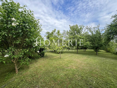 Maison - 92 m² - 6 pièces