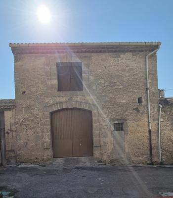 Maison - 100 m² - 1 pièce