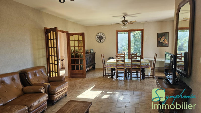 Villa - 190 m² - 10 pièces