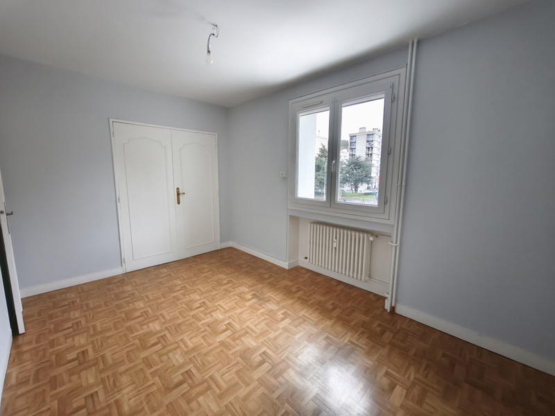 Appartement - 83 m² - 4 pièces