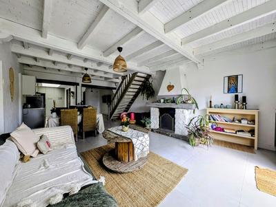 Propriété - 150 m² - 6 pièces