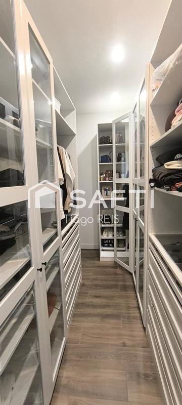 Maison - 182 m² - 6 pièces