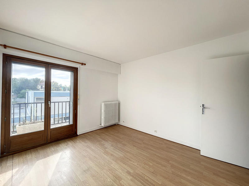 Appartement - 134 m² - 6 pièces