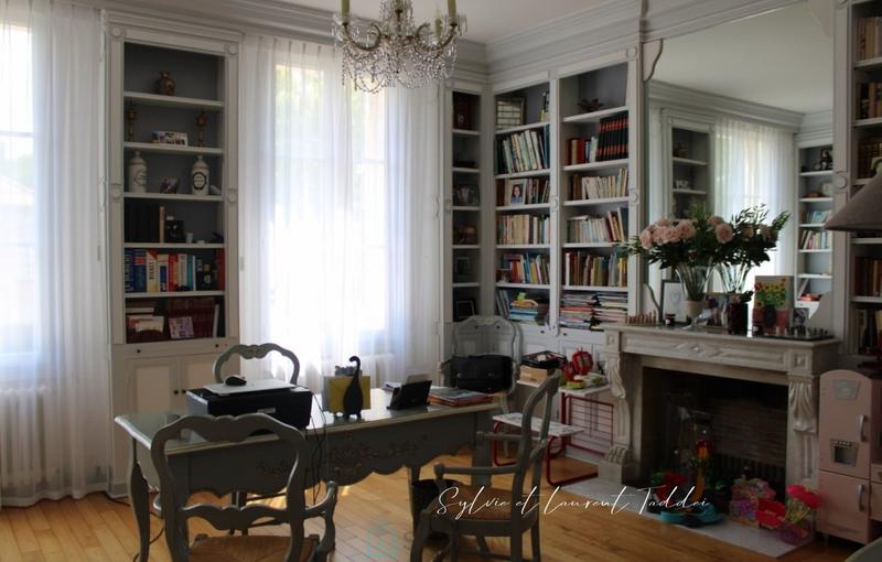 Maison de maîtres - 487 m² - 11 pièces