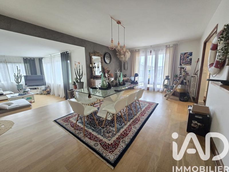 Maison - 127 m² - 6 pièces