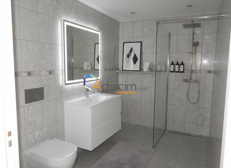 Maison - 205 m² - 10 pièces