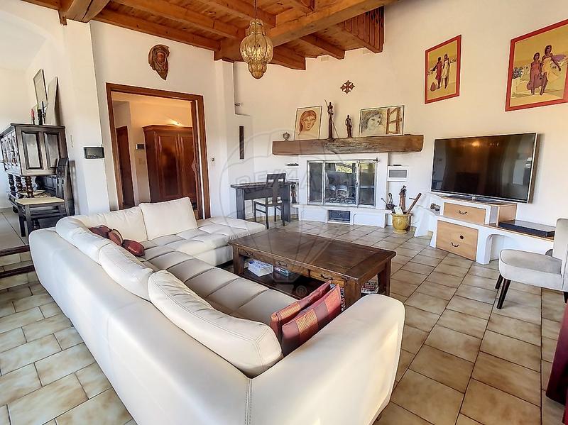 Maison d'architecte - 210 m² - 7 pièces