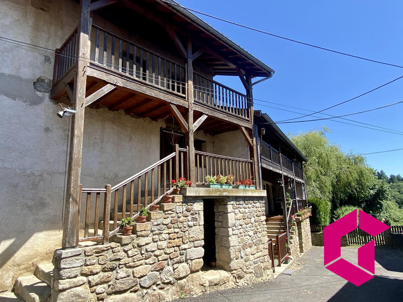 Maison ancienne - 170 m² - 4 pièces