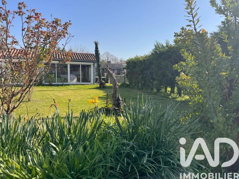 Maison de village - 160 m² - 8 pièces