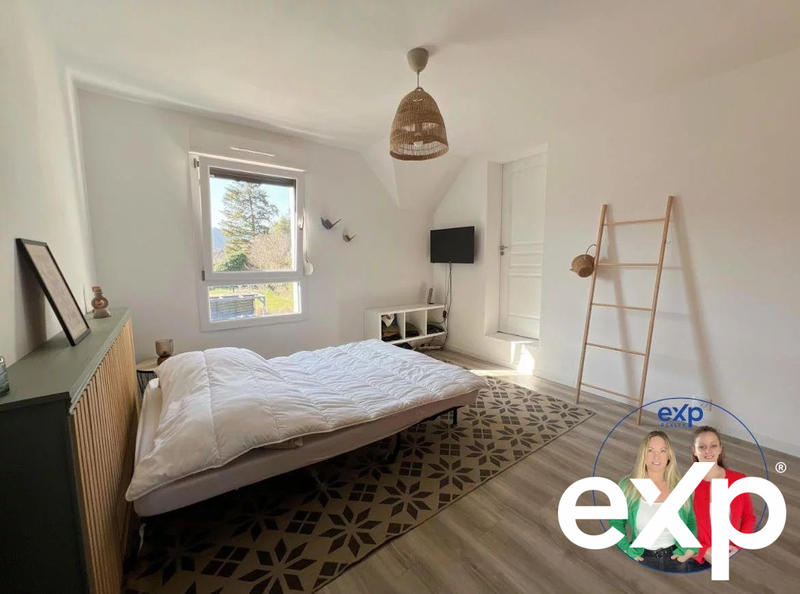 Maison - 160 m² - 6 pièces