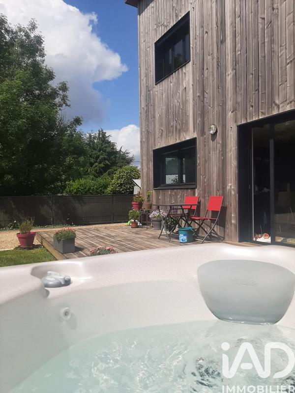 Maison - 168 m² - 7 pièces