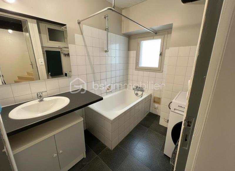 Maison en pierre - 70 m² - 4 pièces