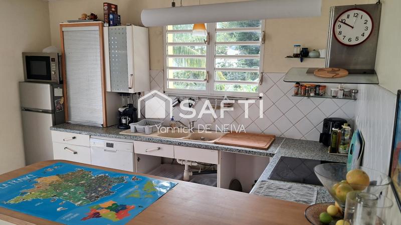 Maison - 97 m² - 5 pièces