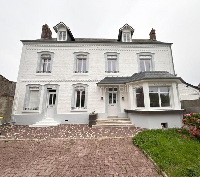 Maison de maîtres - 160 m² - 6 pièces