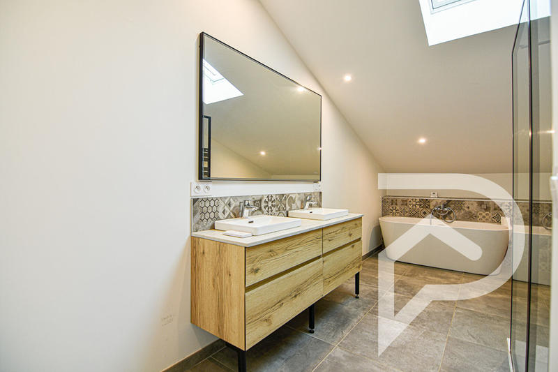 Maison - 116 m² - 5 pièces