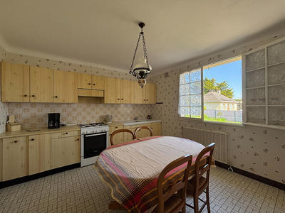 Maison - 130 m² - 7 pièces