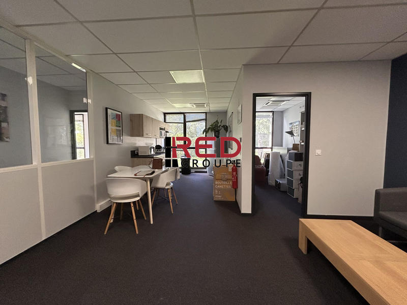 Bureau - 119 m²