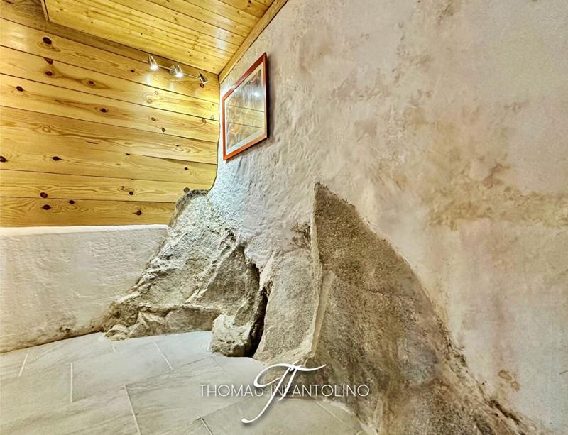 Maison - 410 m² - 10 pièces