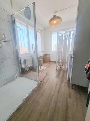 Maison - 158 m² - 5 pièces