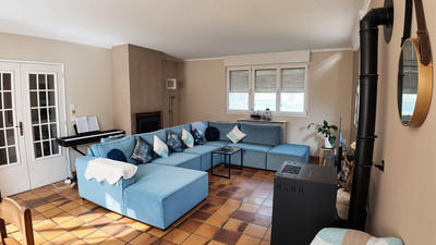 Maison - 245 m² - 7 pièces