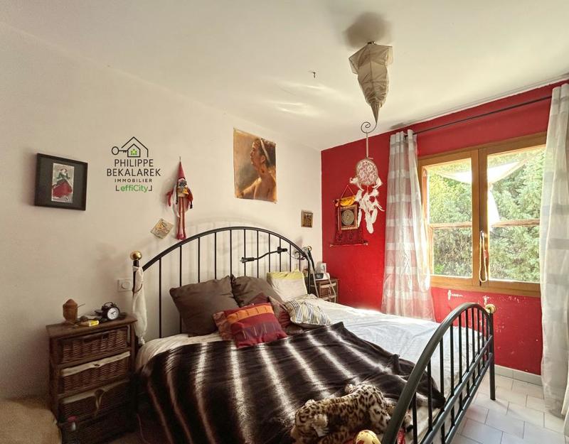 Pavillon - 202 m² - 9 pièces