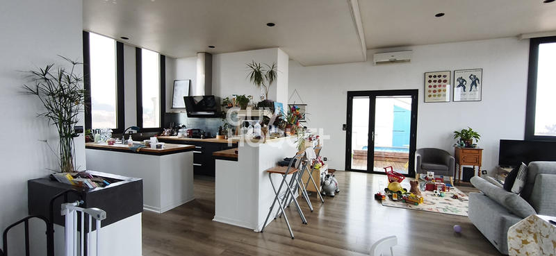 Appartement - 117 m² - 4 pièces