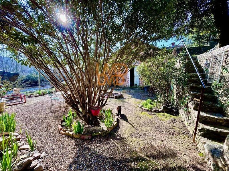 Maison ancienne - 168 m² - 6 pièces